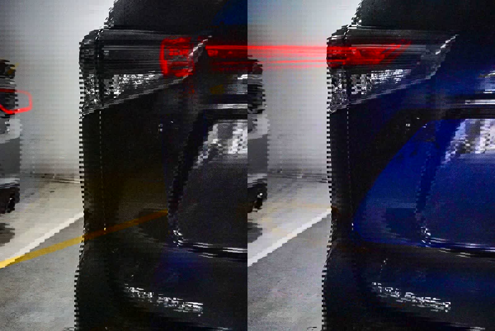 Used 2021 Toyota Highlander XSE image 11