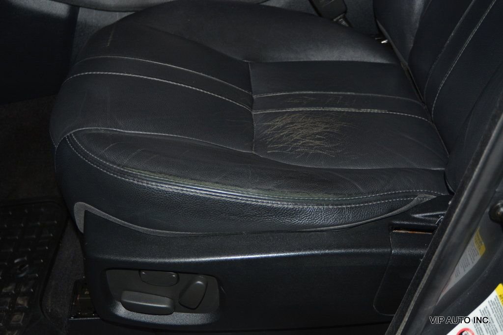 Used 2015 Land Rover LR4 HSE image 17