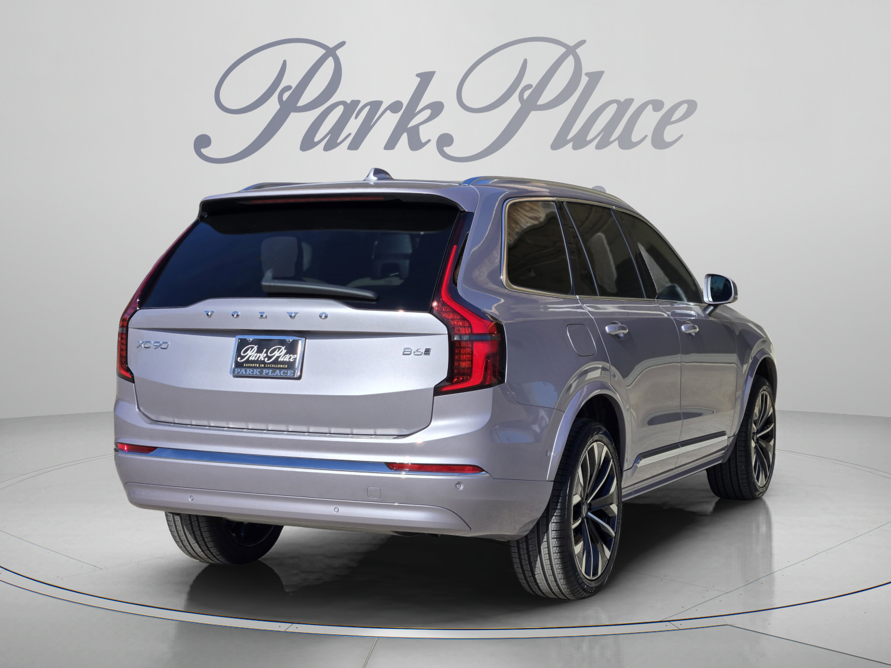 Used 2026 Volvo XC90 B6 Plus w/ Protection Package Premier AWD/4WD image 6