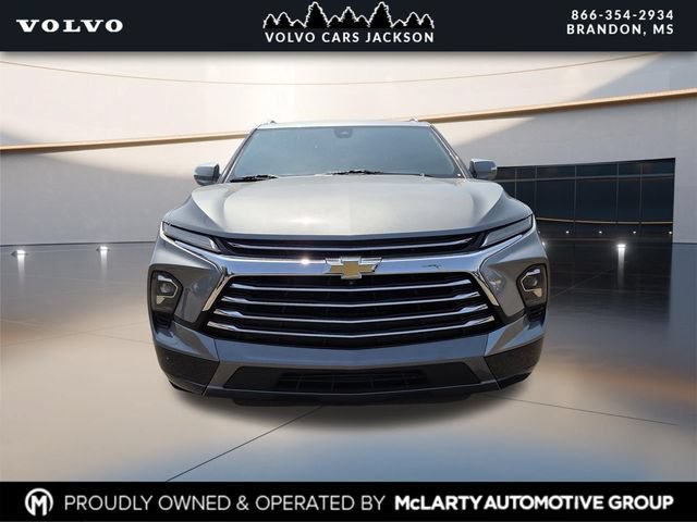 Used 2023 Chevrolet Blazer Premier w/ Driver Confidence II Package AWD/4WD image 2