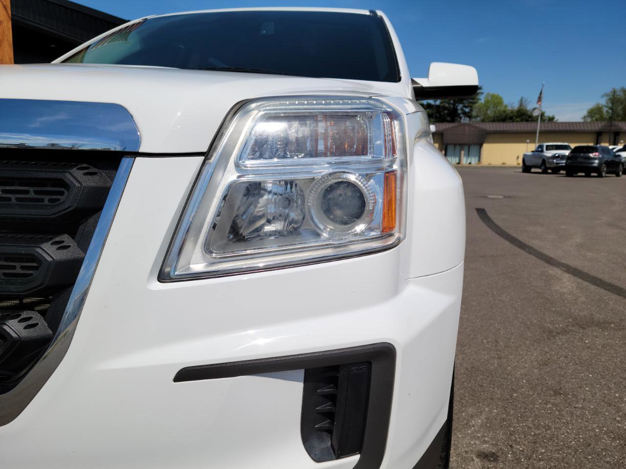 Used 2016 GMC Terrain SLE FWD image 17