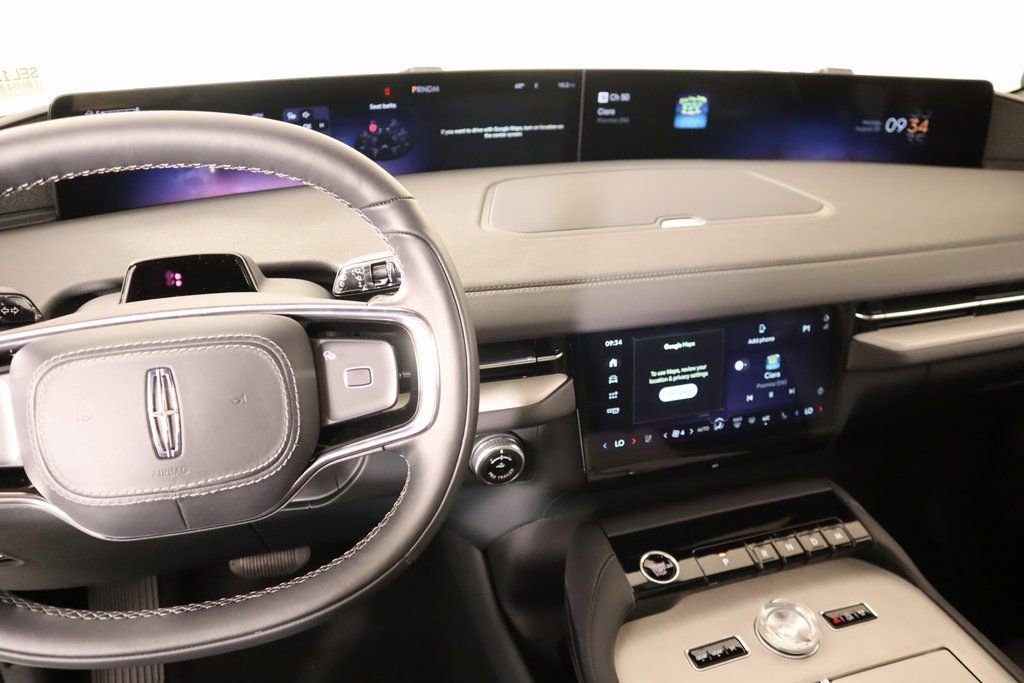 New 2025 Lincoln Navigator Reserve w/ Jet Appearance Package image 5