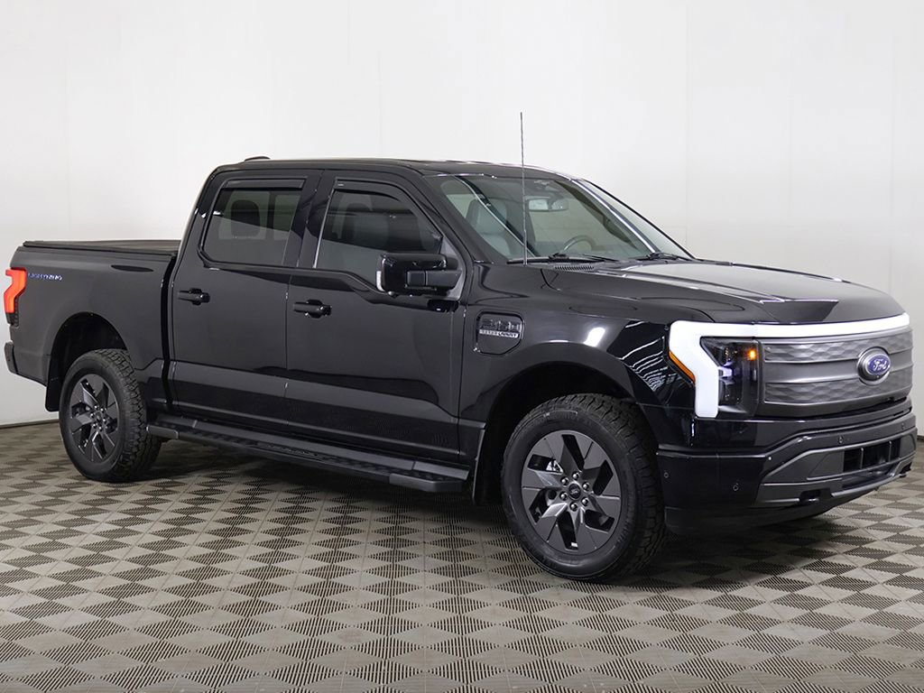 Used 2023 Ford F150 Lightning Lariat AWD/4WD image 2