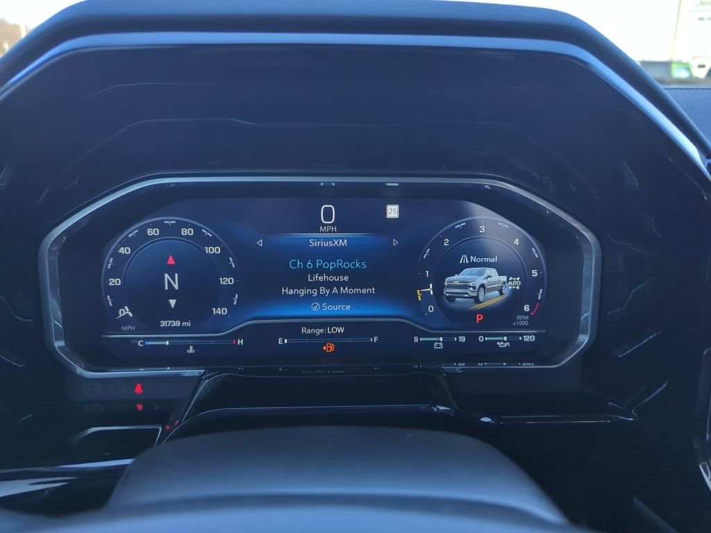 Used 2023 Chevrolet Silverado 1500 LTZ image 27