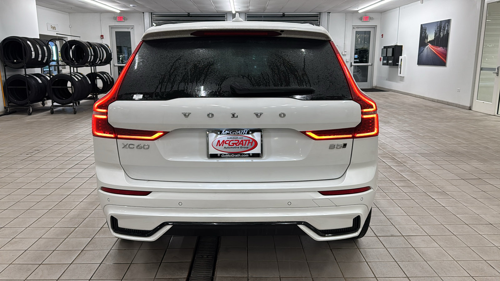 New 2026 Volvo XC60 B5 Plus w/ Climate Package AWD/4WD image 6