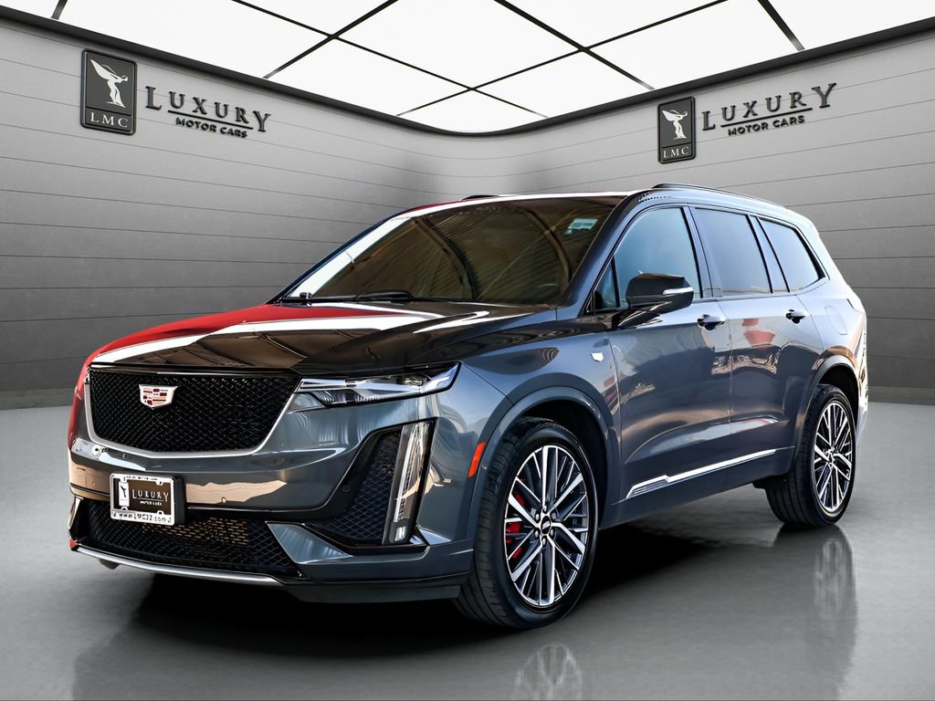 Used 2022 Cadillac XT6 Sport image 4
