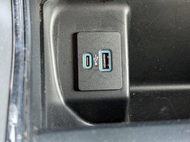 Used 2024 Ford F150 XLT w/ Mobile Office Package image 36