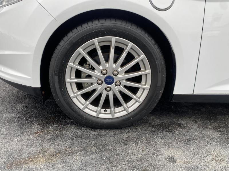 Used 2016 Ford Focus Electric Hatchback image 31