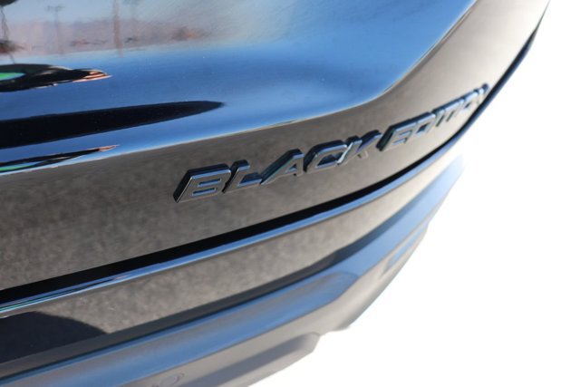 Certified 2025 Honda Pilot Black Edition image 7