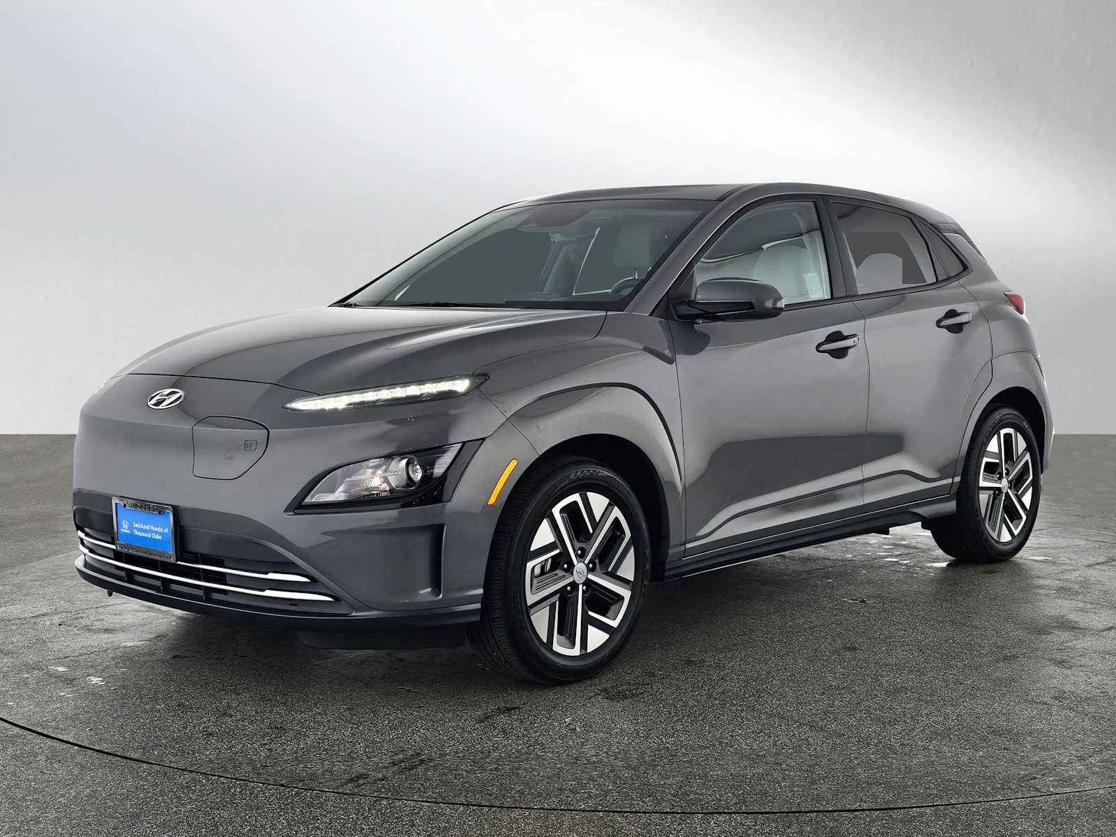 Used 2023 Hyundai Kona SE image 7
