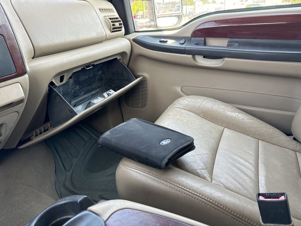 Used 2006 Ford F350 Lariat image 33