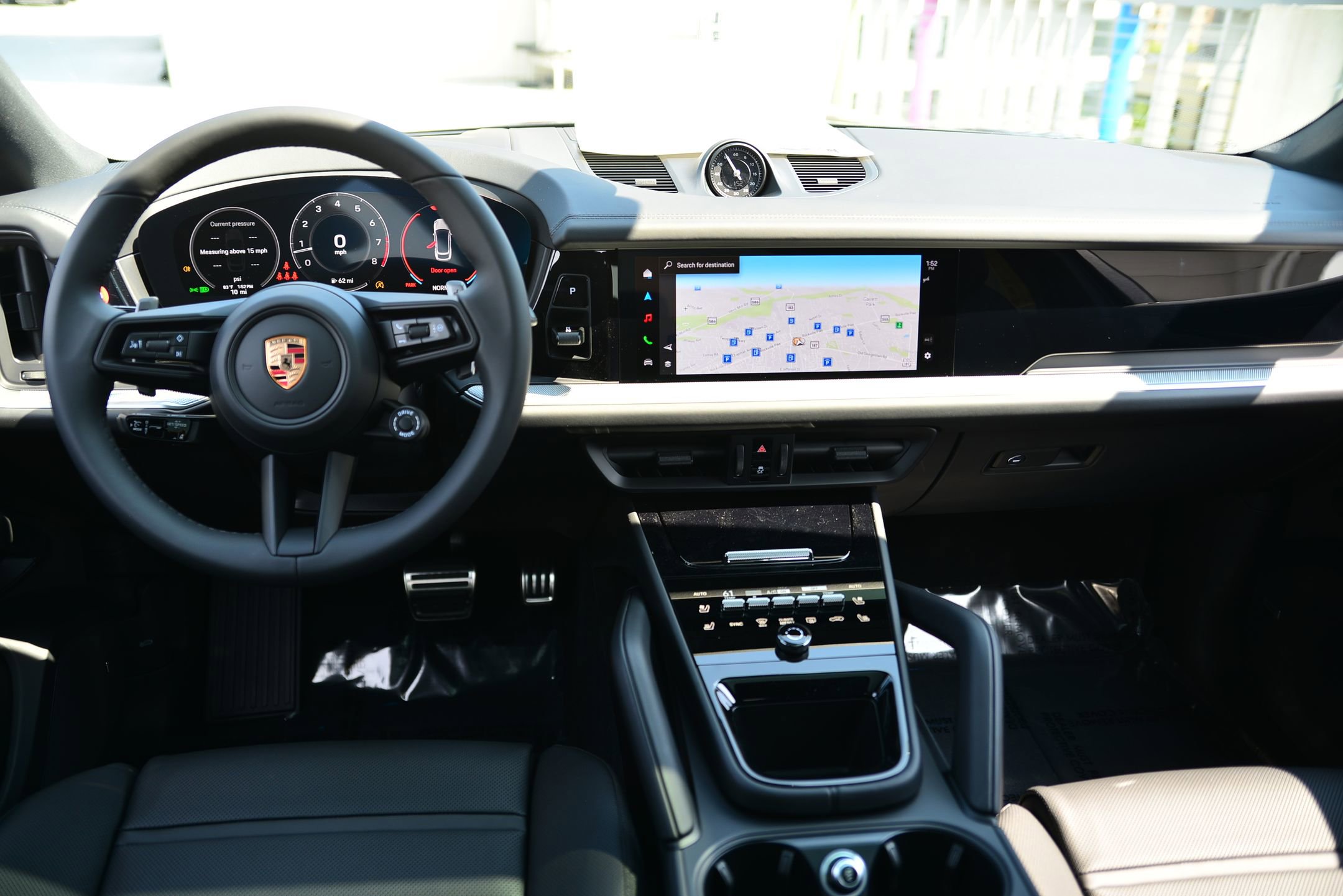 Used 2026 Porsche Cayenne S image 15