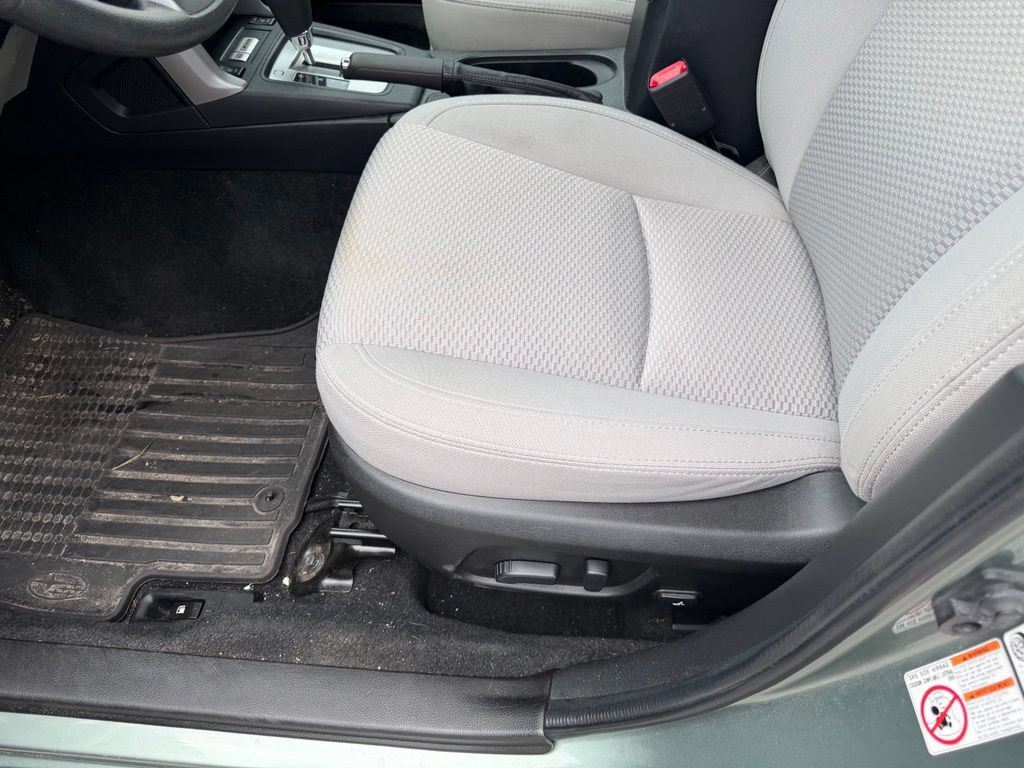 Used 2018 Subaru Forester 2.5i Premium w/ All-Weather Package AWD/4WD image 25