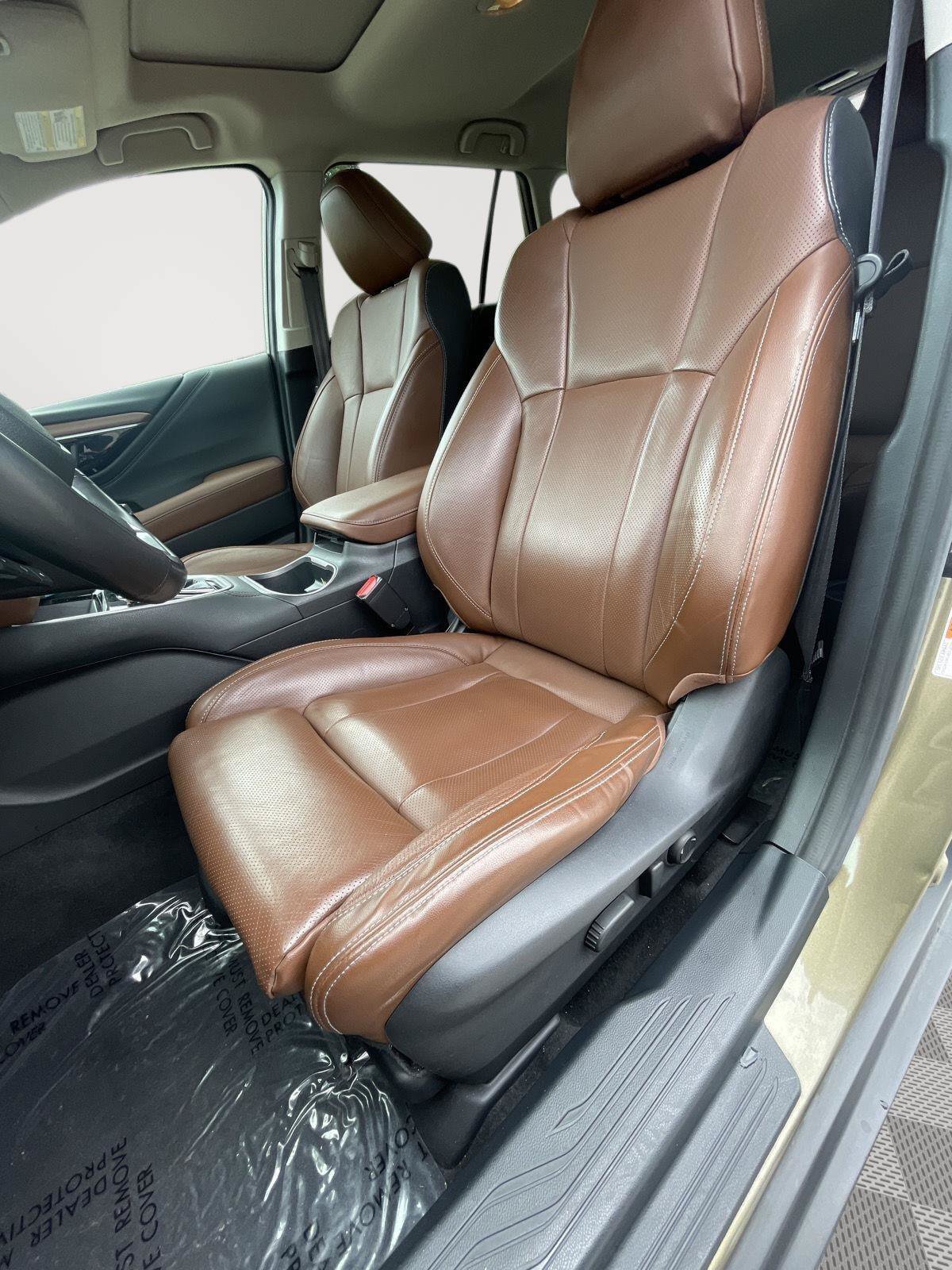 Used 2020 Subaru Outback Touring AWD/4WD image 3