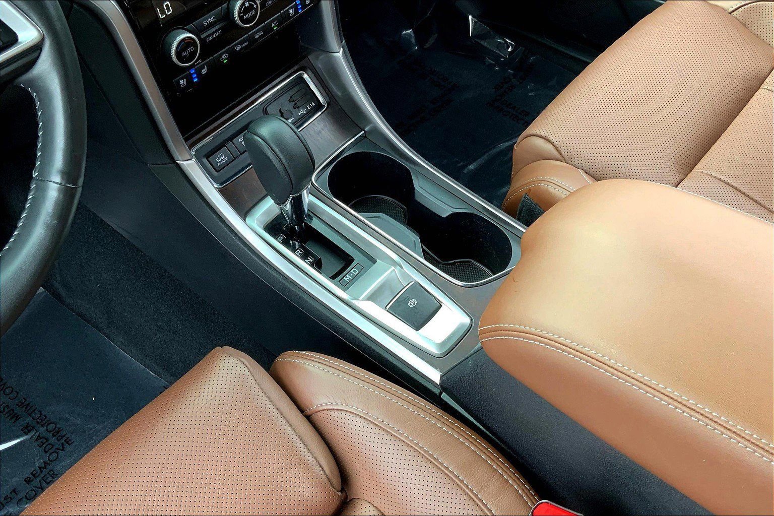 Used 2020 Subaru Ascent Touring w/ Popular Package #2A image 16