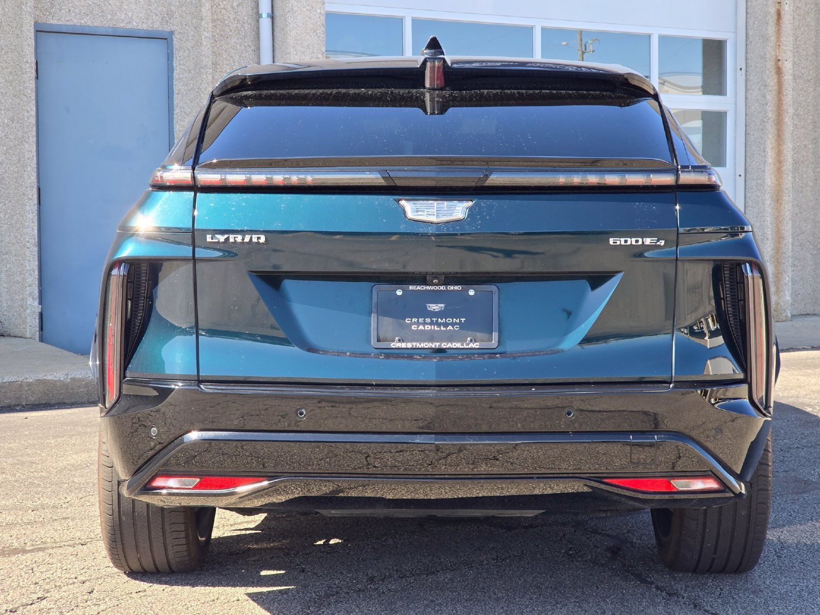 Used 2024 Cadillac Lyriq Sport AWD/4WD image 7