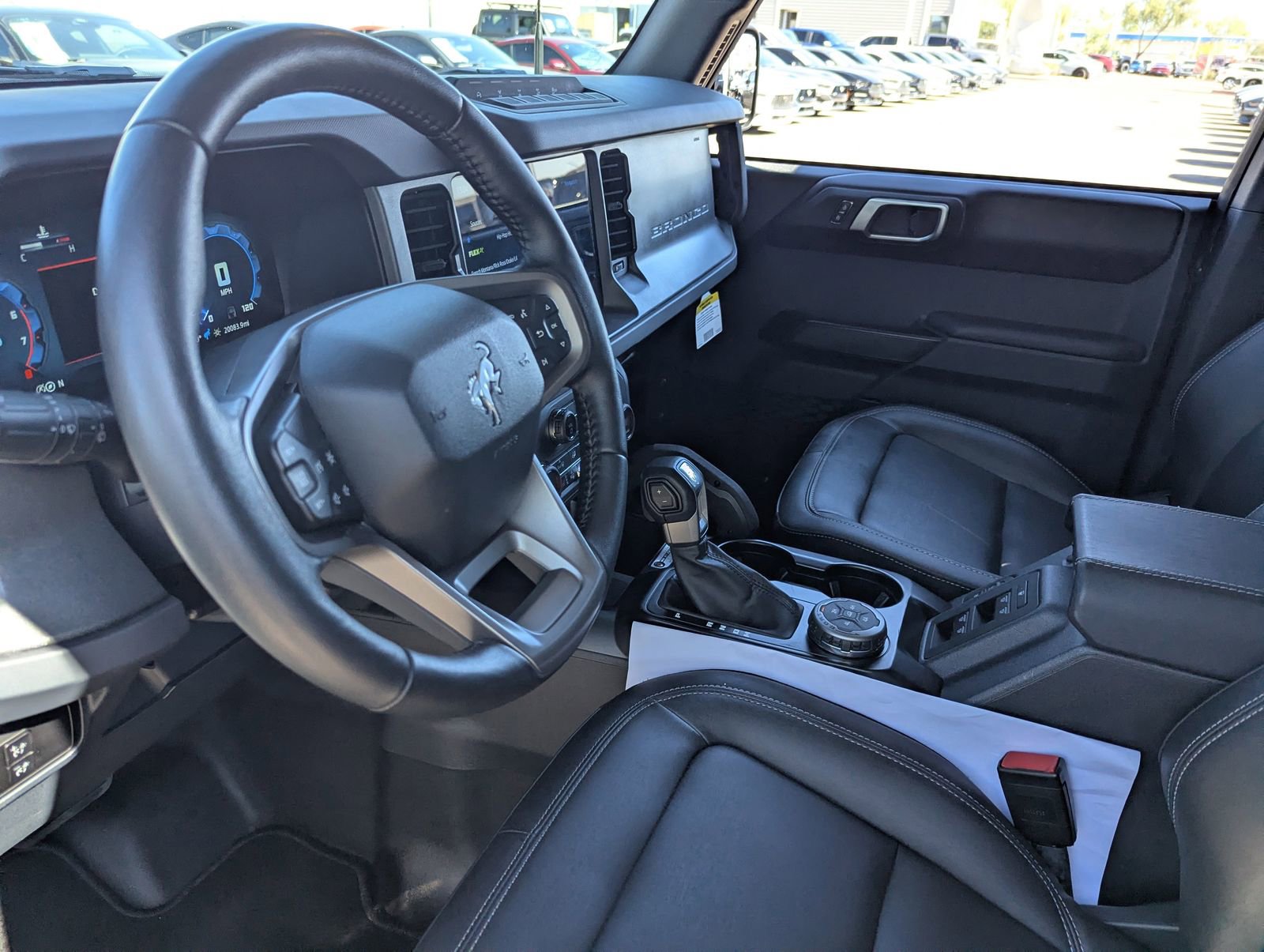 Certified 2025 Ford Bronco Badlands image 16