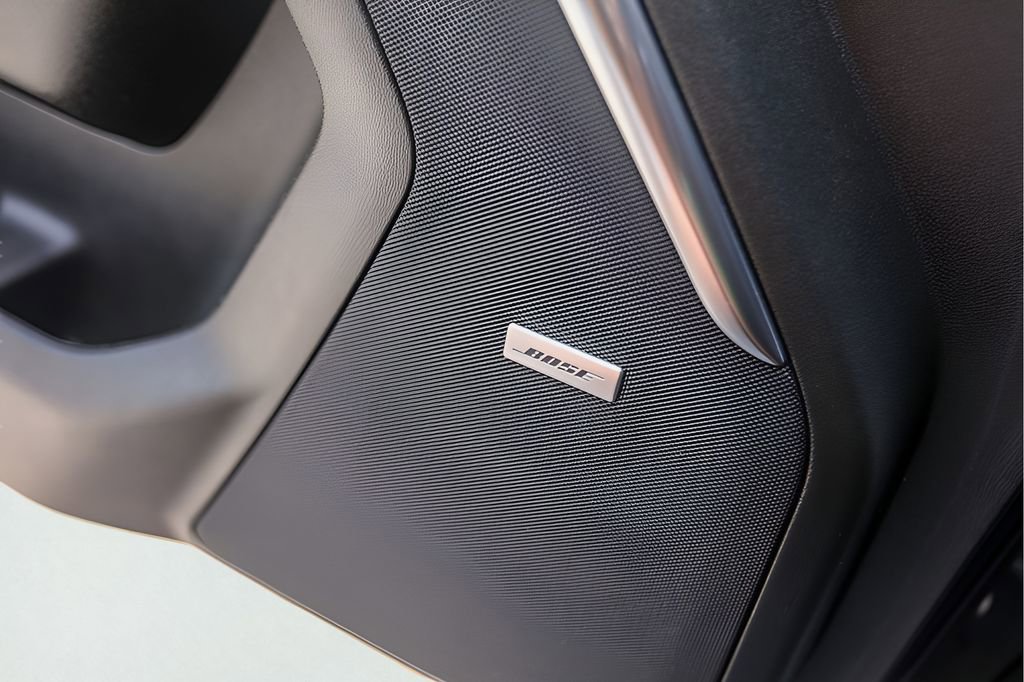 Used 2023 GMC Yukon Denali AWD/4WD image 26