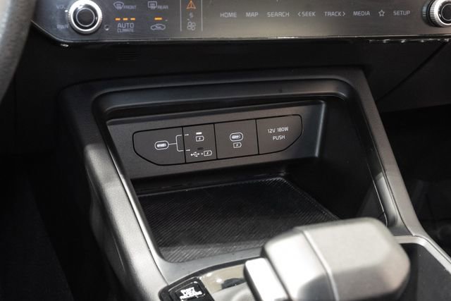 Used 2025 Kia K5 LXS FWD image 15