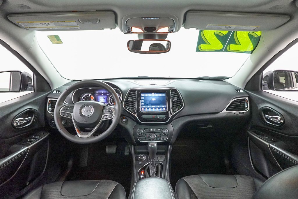 Used 2022 Jeep Cherokee Limited image 6