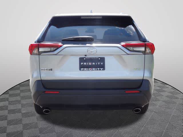 Certified 2025 Toyota RAV4 XLE FWD image 3