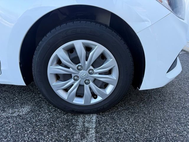 Used 2018 Hyundai Accent SE image 12