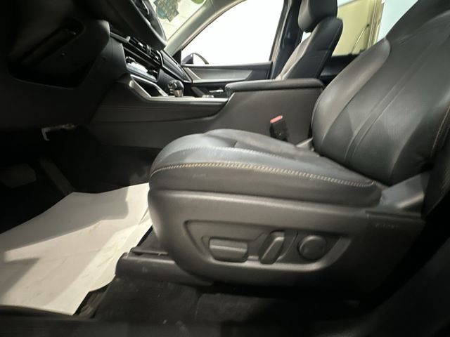 Used 2024 MAZDA CX-90 Plug-In Hybrid w/ Preferred image 16