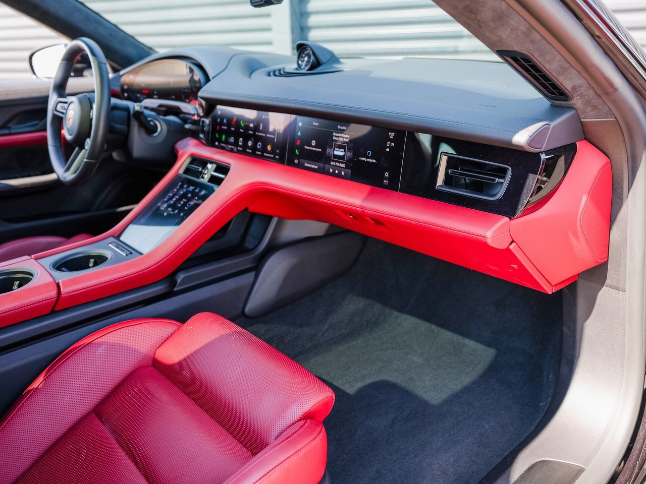 Used 2024 Porsche Taycan GTS image 27