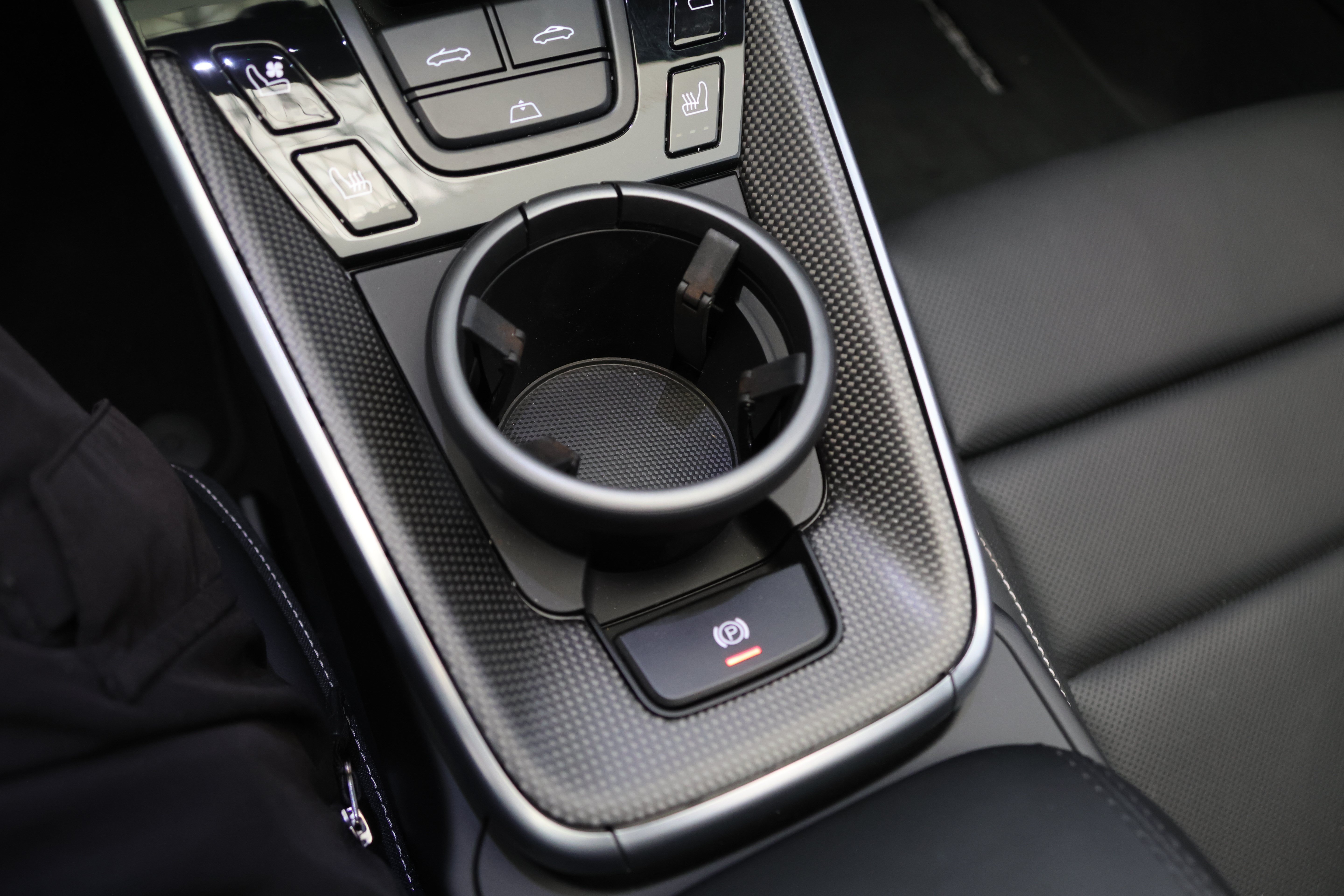 Used 2025 Porsche 911 Turbo S AWD/4WD image 29