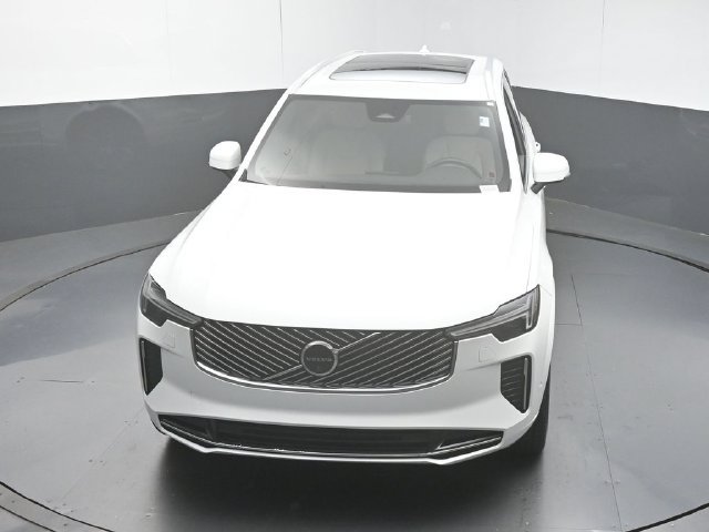 Used 2026 Volvo XC90 B6 Plus w/ Protection Package Premier AWD/4WD image 45