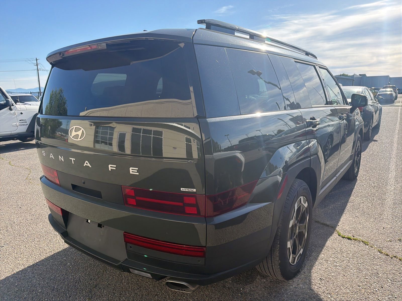 Used 2025 Hyundai Santa Fe SEL AWD/4WD image 6