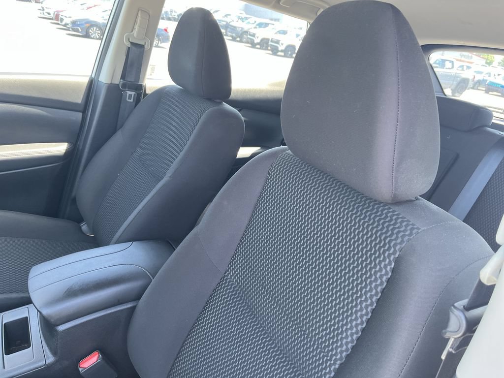 Used 2022 Nissan Rogue Sport S FWD image 11