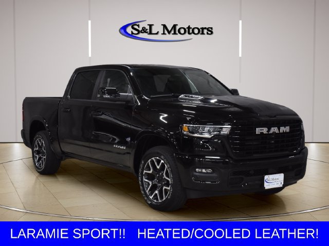 Used 2025 RAM 1500 Laramie w/ Sport Appearance Package