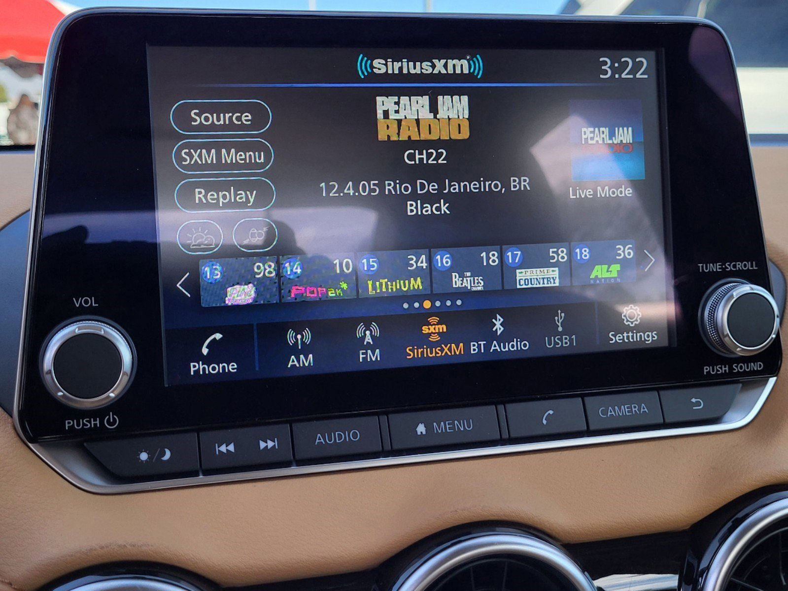 New 2025 Nissan Sentra SV w/ SV Premium Package image 20