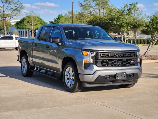 Used 2024 Chevrolet Silverado 1500 Custom image 3