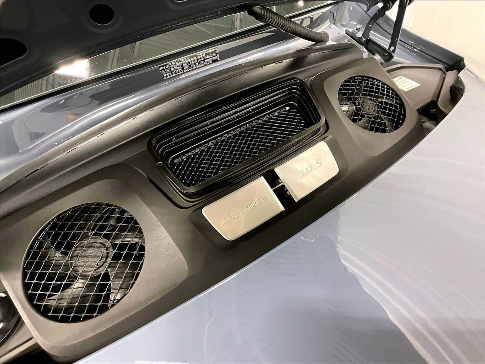 Used 2017 Porsche 911 Carrera S image 36