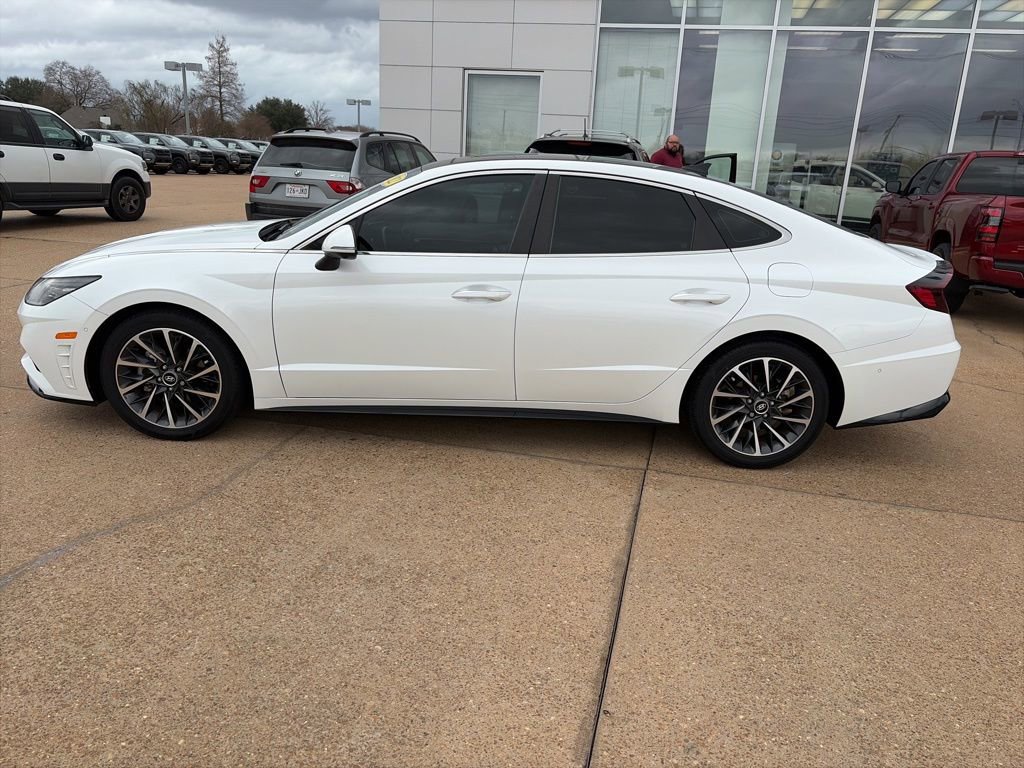 Used 2022 Hyundai Sonata Limited image 2