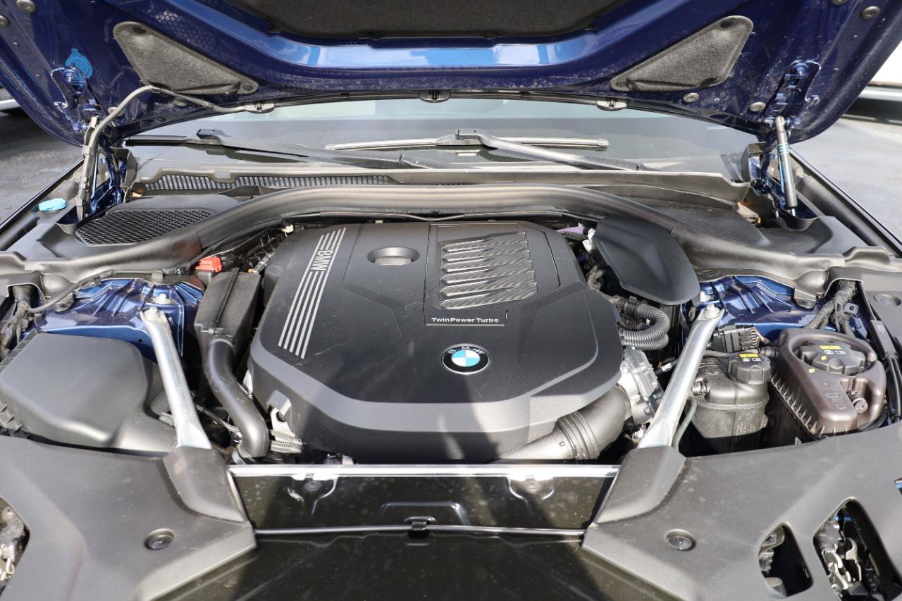 Used 2021 BMW 540i w/ Luxury Seating Package RWD image 15