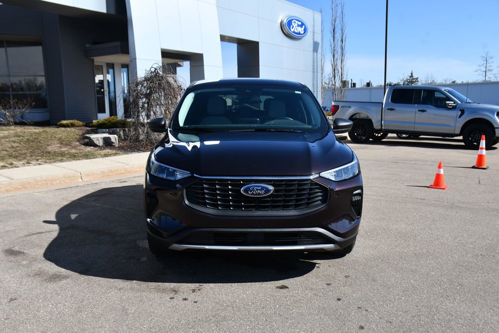 Used 2023 Ford Escape Active image 10