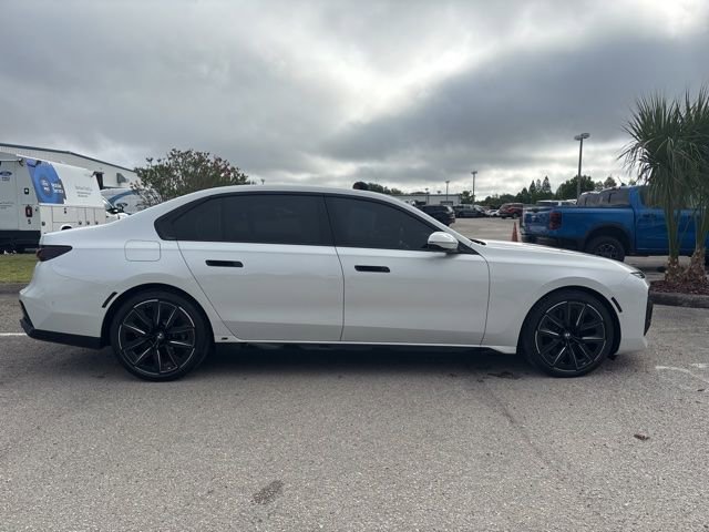 Used 2023 BMW 760i xDrive AWD/4WD image 4