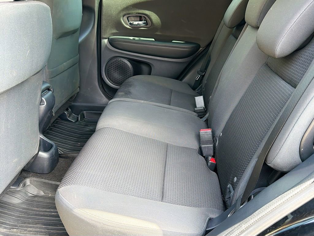Used 2022 Honda HR-V LX image 26