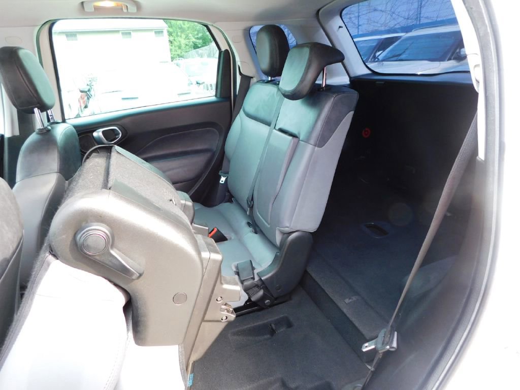 Used 2014 FIAT 500L Lounge FWD image 20