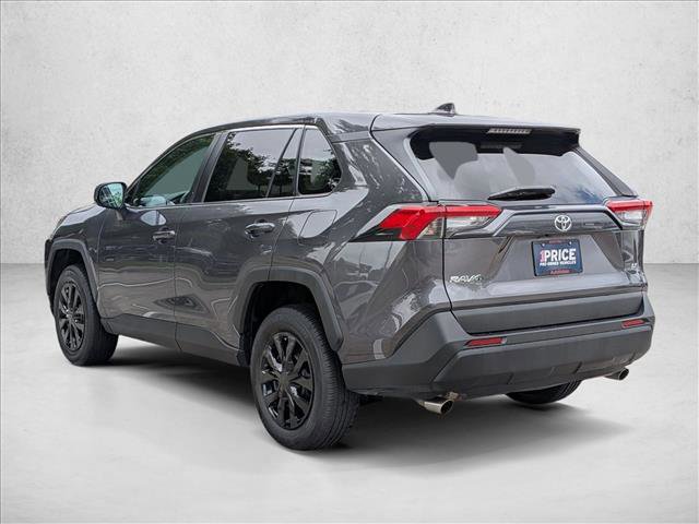 Used 2022 Toyota RAV4 LE FWD image 8