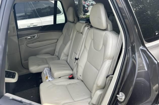 Used 2023 Volvo XC90 B6 Ultimate w/ Protection Package Premier AWD/4WD image 22