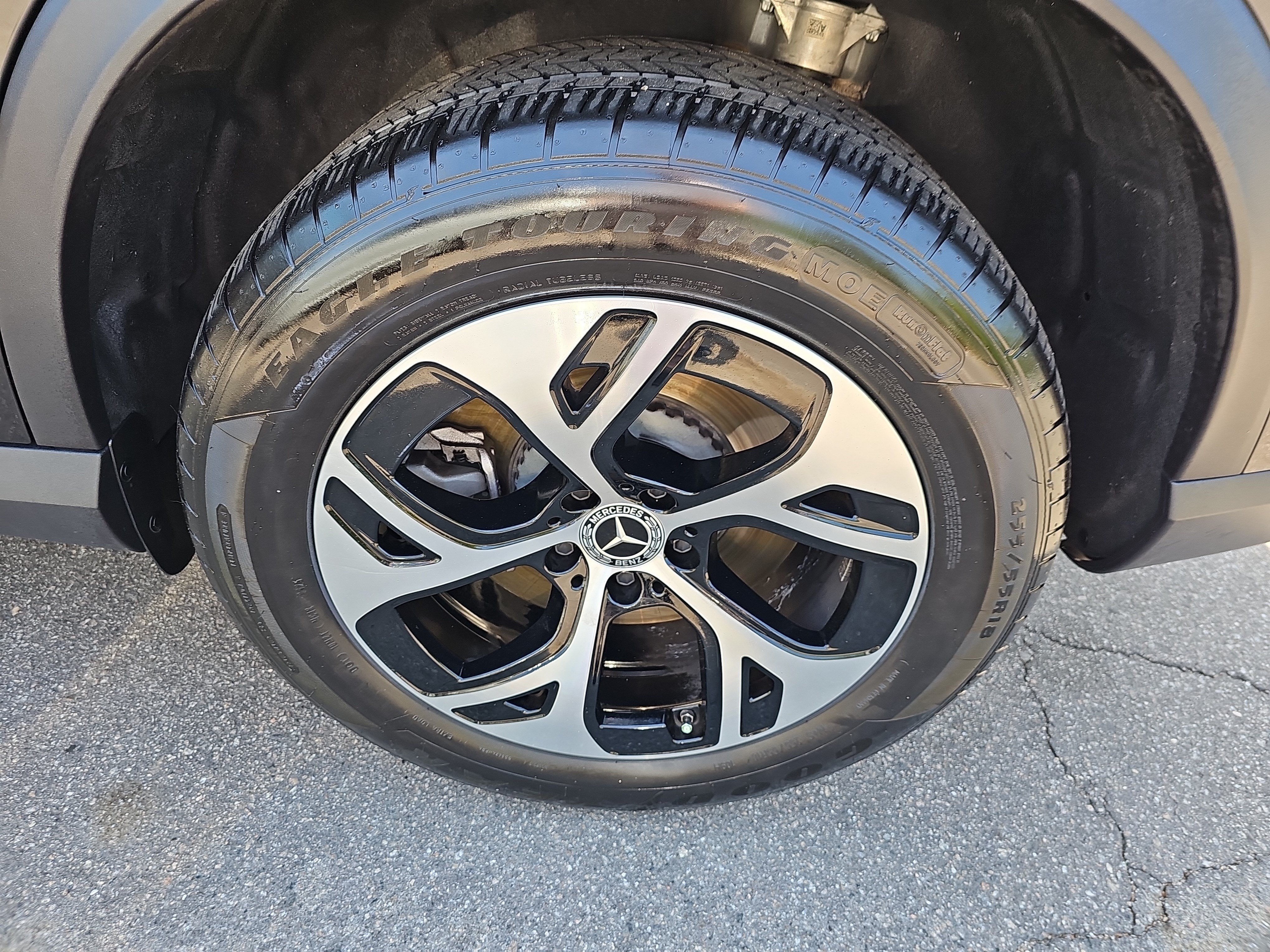 Certified 2026 Mercedes-Benz GLC 350e 4MATIC image 36