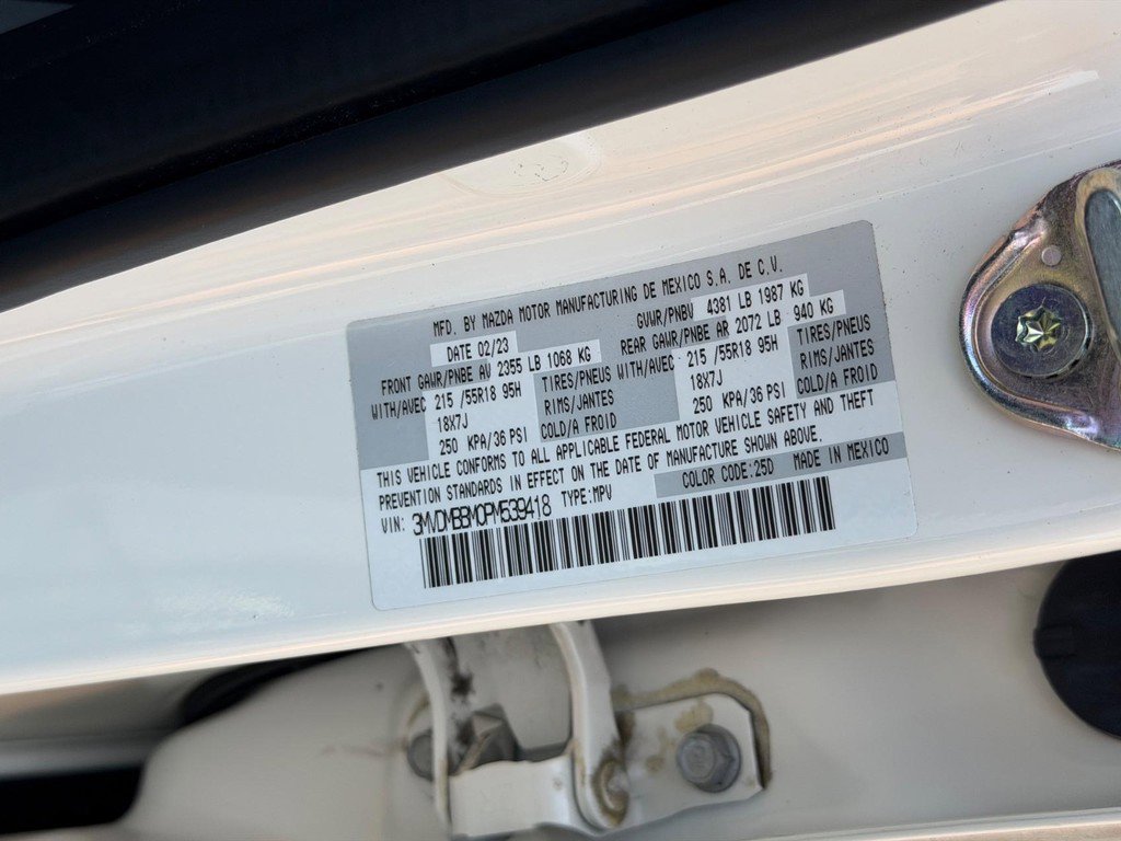 Used 2023 MAZDA CX-30 AWD 2.5 S w/ Select Package image 23