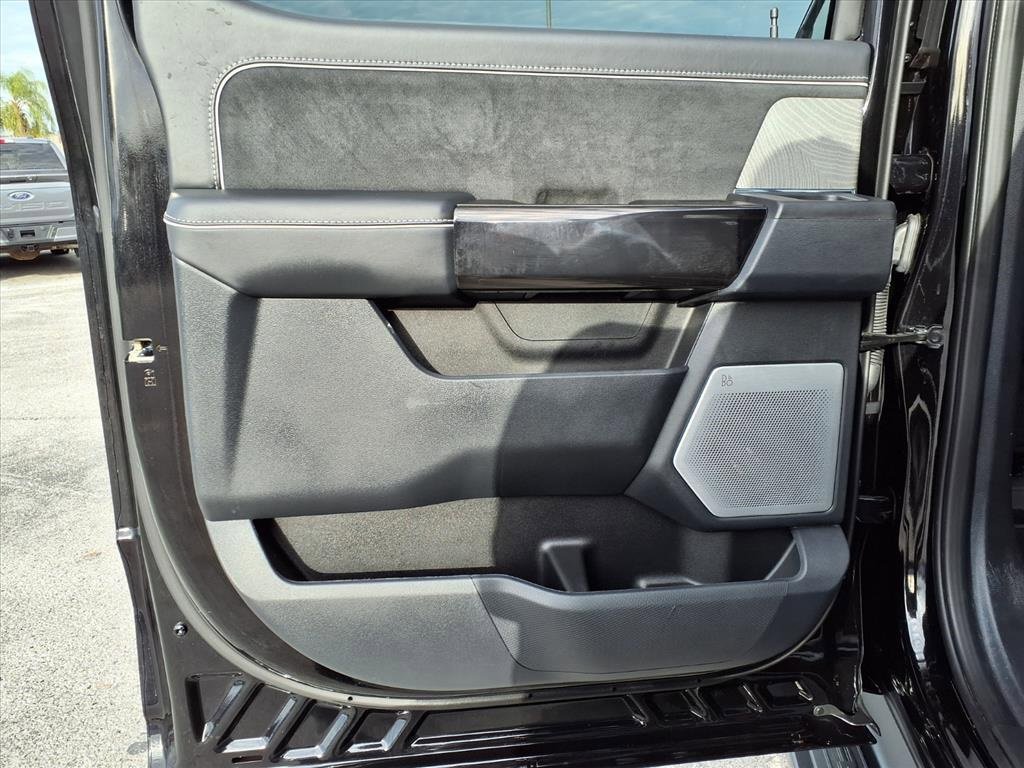 Used 2024 Ford F150 Lightning Platinum image 22