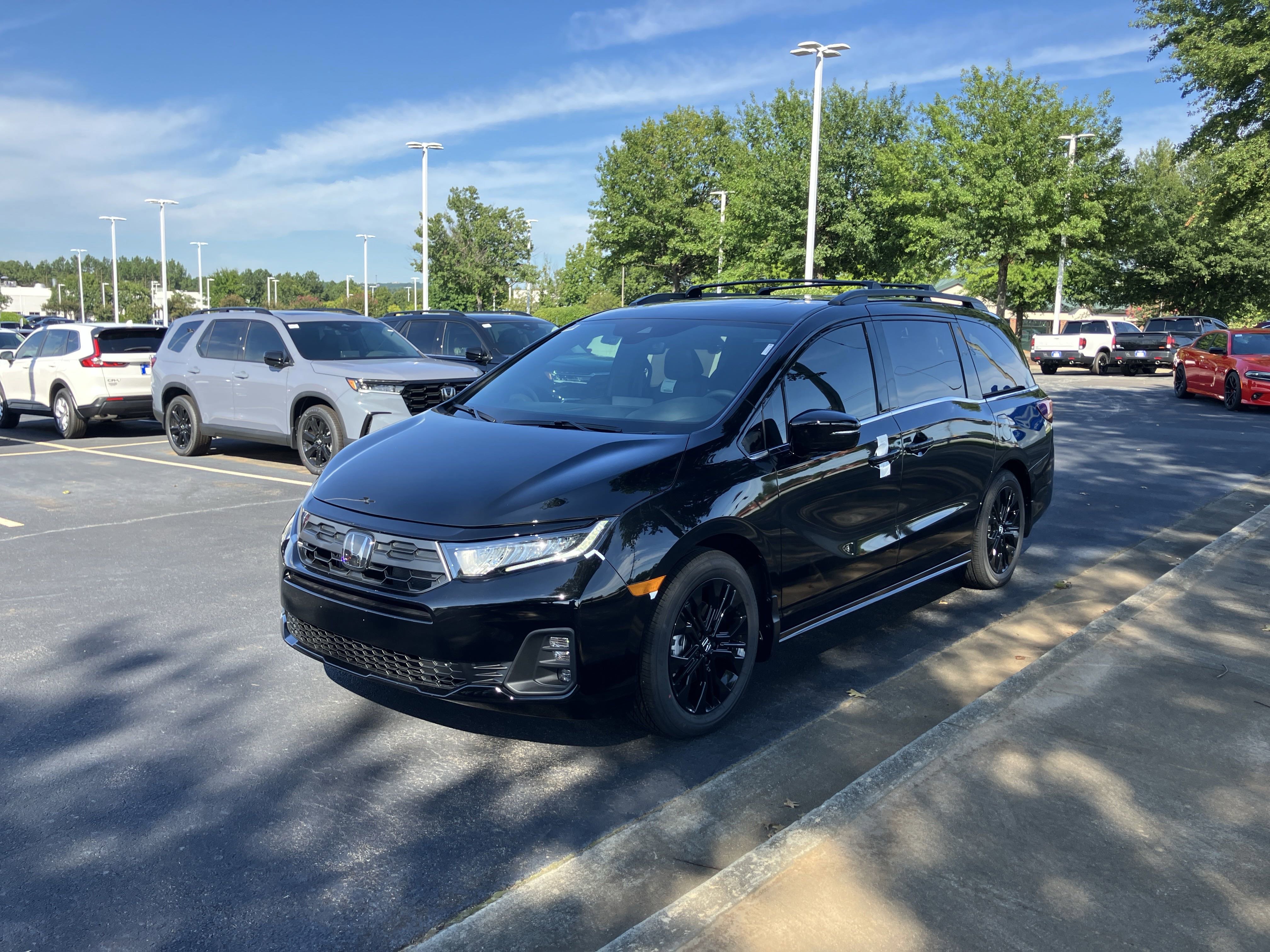 Used 2026 Honda Odyssey Sport-L image 5