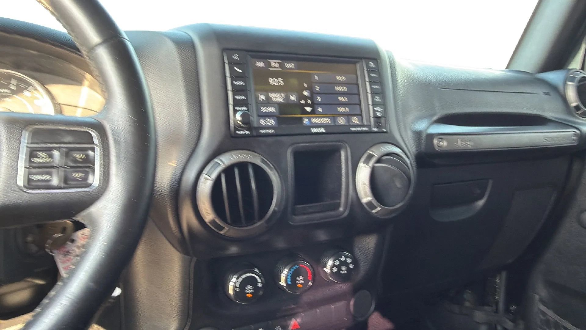 Used 2017 Jeep Wrangler Sport w/ Connectivity Group image 45