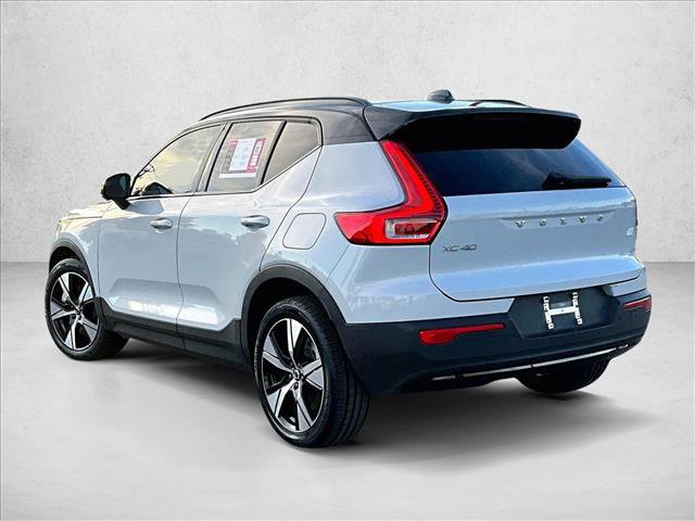 Used 2022 Volvo XC40 P8 Recharge Plus image 13